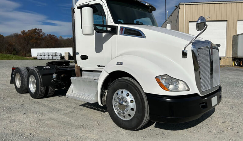 2014 KENWORTH T680 DAYCAB full