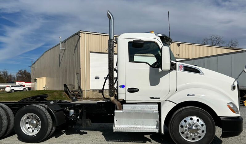 2014 KENWORTH T680 DAYCAB full