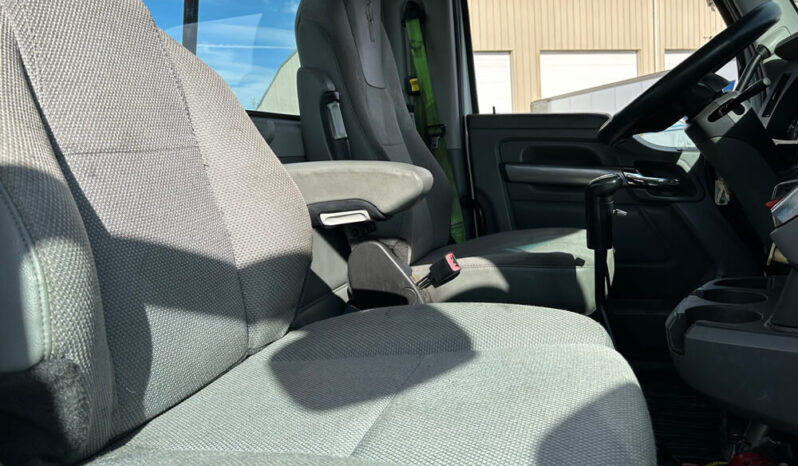2014 KENWORTH T680 DAYCAB full
