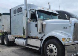 2007 INTERNATIONAL 9900i W/72″ SLEEPER full