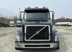 2008 VOLVO VNL64T730 W/ZERO MILES ON REMAN ENGINE full