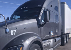 2013 KENWORTH T700 W/SLEEPER & 1999 WABASH TRAILER