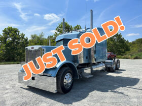 2006 PETERBILT 379 W/70″ SLEEPER