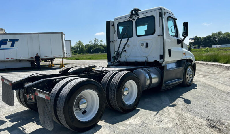 2018 FREIGHTLINER CA125 CASCADIA DAYCAB full