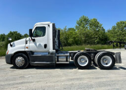 2018 FREIGHTLINER CA125 CASCADIA DAYCAB full