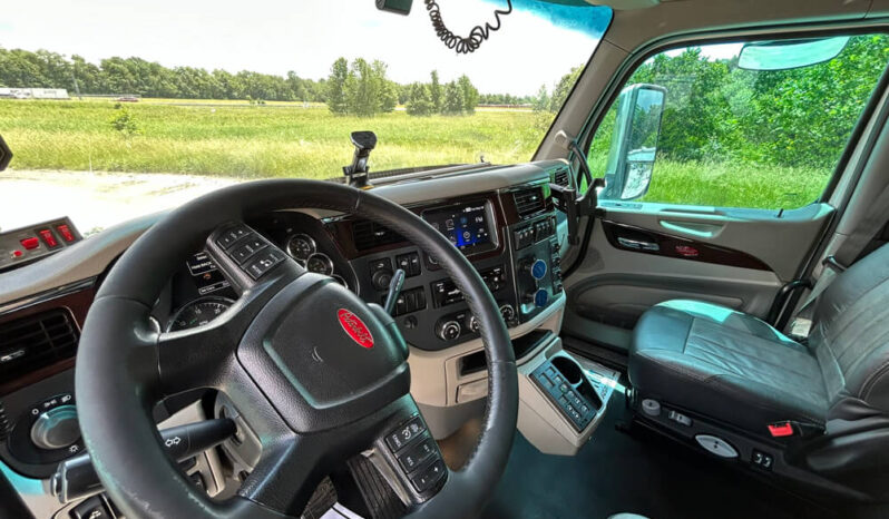 2018 PETERBILT 579 W/510 HP PACCAR – 2 YR UNLIMITED MILEAGE NATIONWIDE WARRANTY full