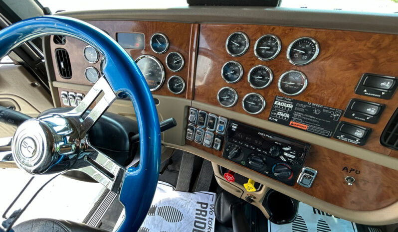 2007 PETERBILT 379 W/29K MILES ON CERTIFIED ENGINE OVERHAUL full