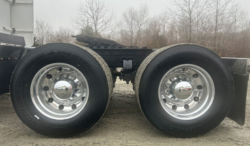 2004 PETERBILT 379 W/49K MILES ON CERTIFIED OVERHAUL full