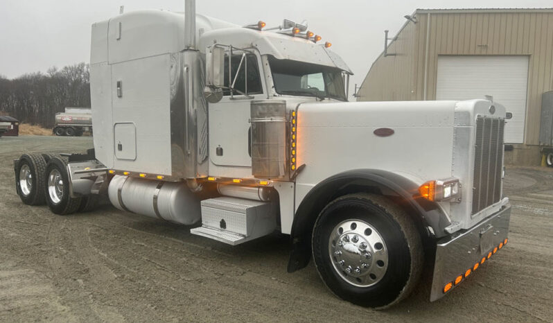 2004 PETERBILT 379 W/49K MILES ON CERTIFIED OVERHAUL full