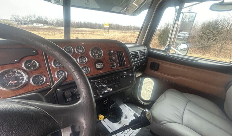 2004 PETERBILT 379 W/49K MILES ON CERTIFIED OVERHAUL full