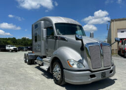 2018 KENWORTH T680 W/135K ON OVERHAUL full