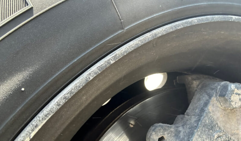 2018 KENWORTH T680 W/135K ON OVERHAUL full