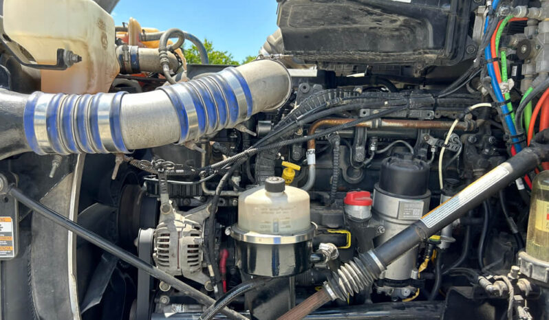 2018 KENWORTH T680 W/135K ON OVERHAUL full