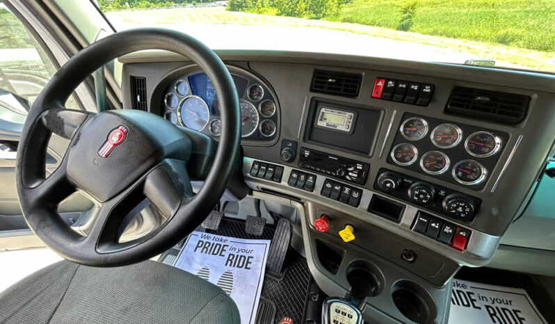 2018 KENWORTH T680 W/135K ON OVERHAUL full