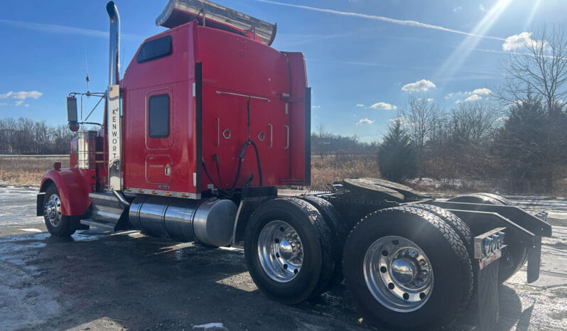 2006 KENWORTH W900L W/177K MILES ON CERTIFIED CAT OVERHAUL full