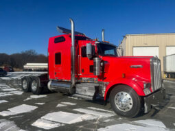 2006 KENWORTH W900L W/177K MILES ON CERTIFIED CAT OVERHAUL full