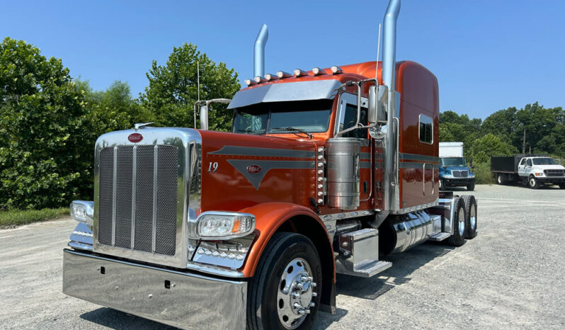 2019 PETERBILT 389 W/70″ SLEEPER – BIG 605 HP full