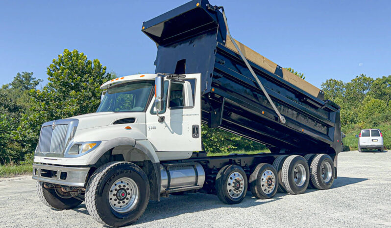 2006 INTERNATIONAL WORKSTAR 7600 QUAD-AXLE DUMP W/ NEW ZERO MILES CRATE CUMMINS ENGINE full