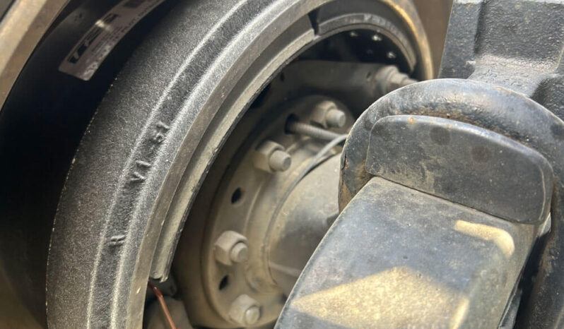 2019 KENWORTH W900L W/136K ON CERTIFIED OVERHAUL full