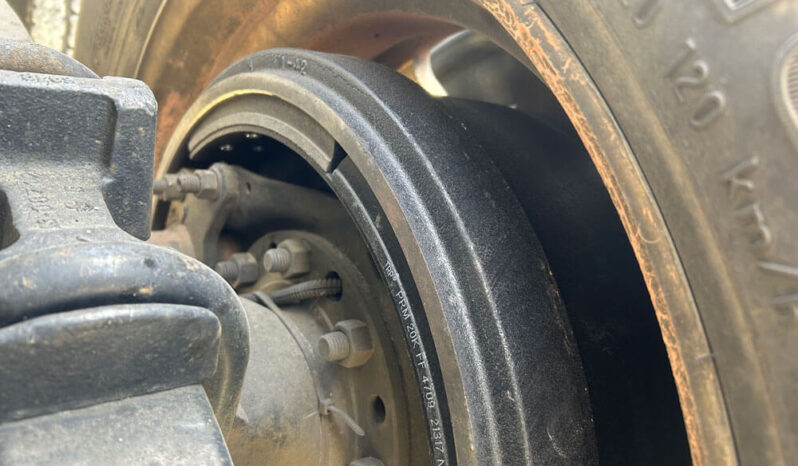 2019 KENWORTH W900L W/136K ON CERTIFIED OVERHAUL full