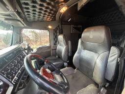 2019 KENWORTH W900L W/136K ON CERTIFIED OVERHAUL full
