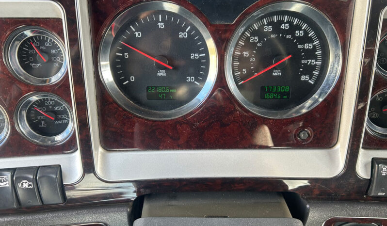 2019 KENWORTH W900L W/136K ON CERTIFIED OVERHAUL full