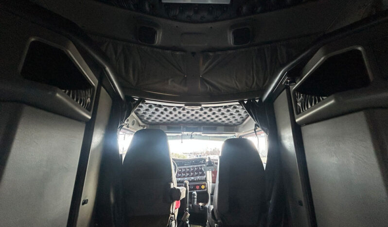 2019 KENWORTH W900L W/136K ON CERTIFIED OVERHAUL full