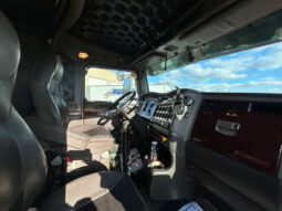 2019 KENWORTH W900L W/136K ON CERTIFIED OVERHAUL full