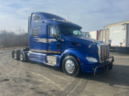 2016 PETERBILT 587 W/44K MILES ON CERTIFIED OVERHAUL full