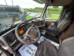 2013 VOLVO VNL860 W/ 70K MILES ON CERTIFIED OVERHAUL full