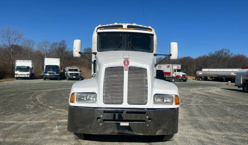 2006 KENWORTH T600 W/64K MILES ON CERTIFIED OVERHAUL full