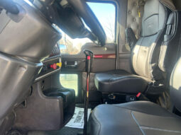 2006 KENWORTH T600 W/64K MILES ON CERTIFIED OVERHAUL full