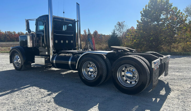2003 PETERBILT 379 DAY CAB – BIG 500 HP WITH 70K ON CERTIFIED OVERHAUL full