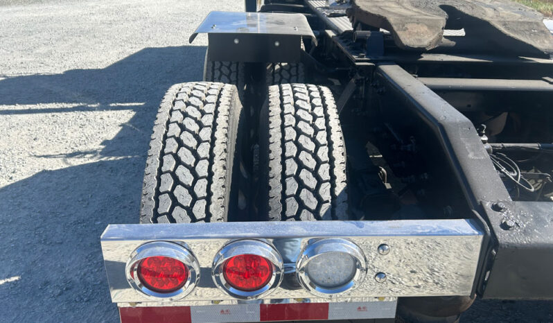 2003 PETERBILT 379 DAY CAB – BIG 500 HP WITH 70K ON CERTIFIED OVERHAUL full