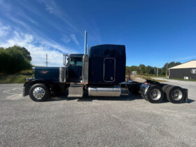 2005 PETERBILT 379EXHD SLEEPER W/81K MILES ON CERTIFIED OVERHAUL