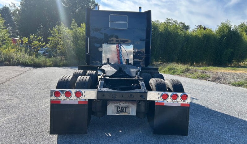2005 PETERBILT 379EXHD W/81K MILES ON CERTIFIED OVERHAUL full