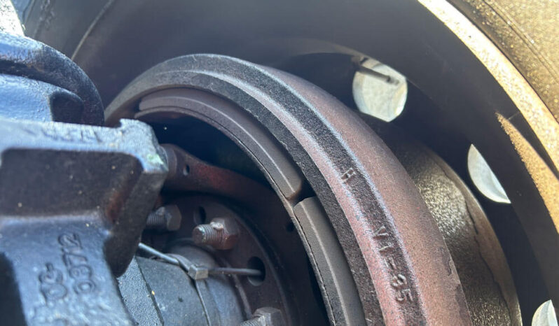 2005 PETERBILT 379EXHD W/81K MILES ON CERTIFIED OVERHAUL full