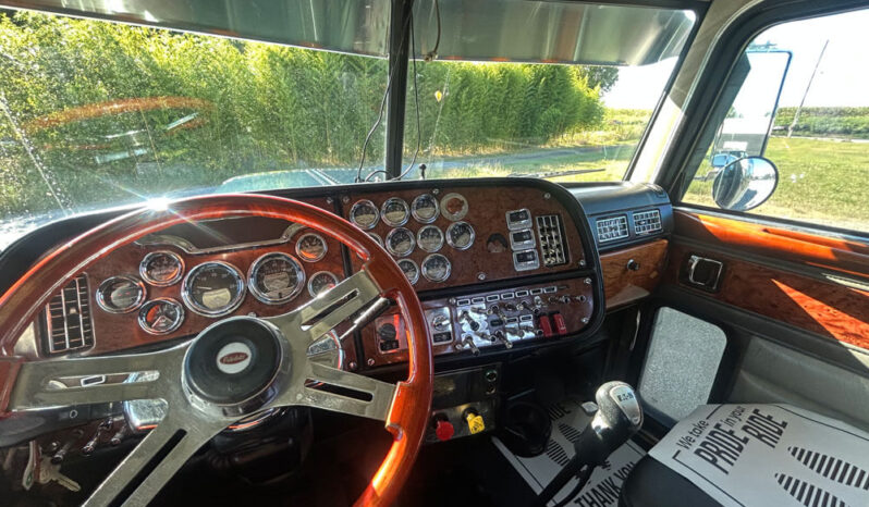 2005 PETERBILT 379EXHD W/81K MILES ON CERTIFIED OVERHAUL full