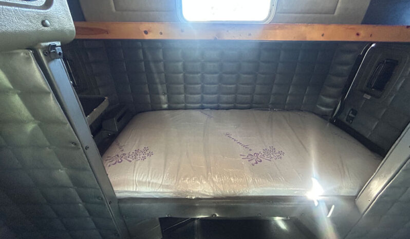 2005 PETERBILT 379EXHD W/81K MILES ON CERTIFIED OVERHAUL full