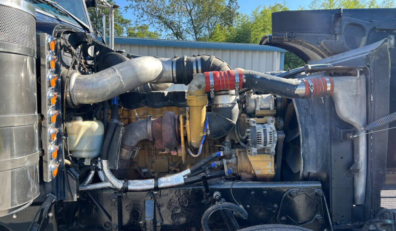 2005 PETERBILT 379EXHD W/81K MILES ON CERTIFIED OVERHAUL full