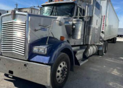 2005 KENWORTH W900L W/500HP CUMMINS ISX ENGINE full