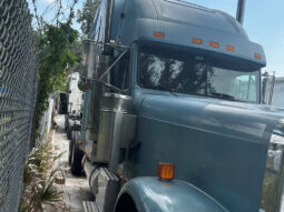 2006 FREIGHTLINER FLD132XL W/31K ON OVERHAUL full