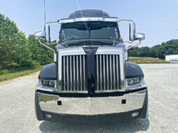 2018 WESTERN STAR 5700EX WITH 82″ RAISED ROOF STRATOSPHERE SLEEPER full