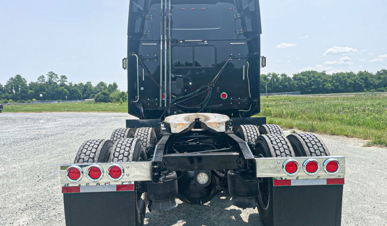 2018 WESTERN STAR 5700EX WITH 82″ RAISED ROOF STRATOSPHERE SLEEPER full