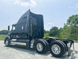 2018 WESTERN STAR 5700EX WITH 82″ RAISED ROOF STRATOSPHERE SLEEPER full