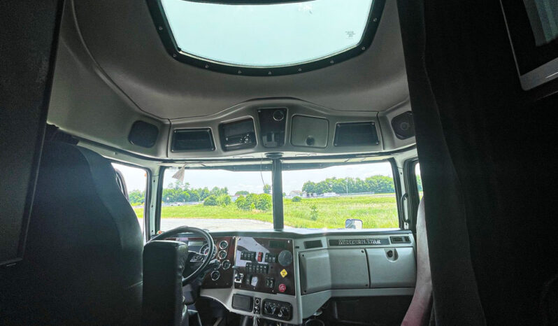 2018 WESTERN STAR 5700EX WITH 82″ RAISED ROOF STRATOSPHERE SLEEPER full