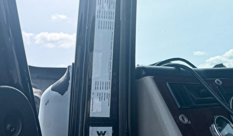 2018 WESTERN STAR 5700EX WITH 82″ RAISED ROOF STRATOSPHERE SLEEPER full