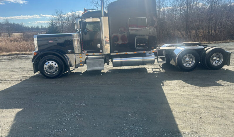 2007 PETERBILT 379 W/266K MILES ON CAT CERTIFIED OVERHAUL full