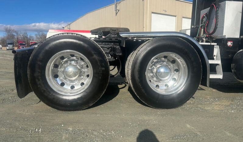 2007 PETERBILT 379 W/266K MILES ON CAT CERTIFIED OVERHAUL full