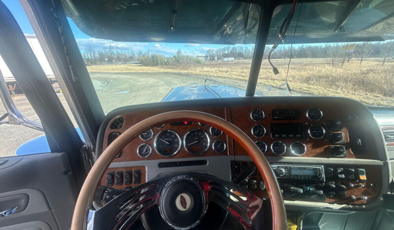 2007 PETERBILT 379 W/266K MILES ON CAT CERTIFIED OVERHAUL full